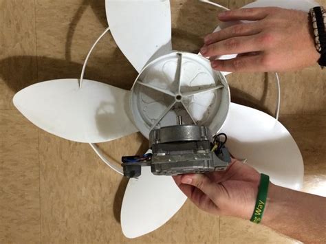 holmes box fan electric motor will not start|fan motor turns off.